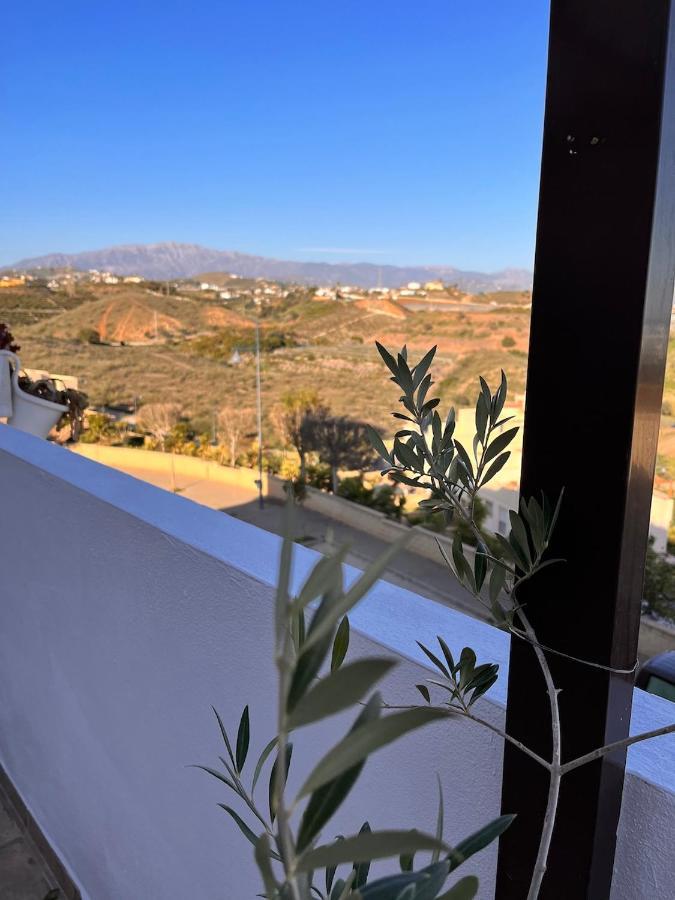 B&B Casa Louisa, Torre Del Mar- Valleniza Велес-Малага Екстериор снимка
